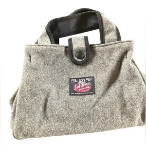 CLEARANCE SALE The Bitty Bag from Johnson Woolen Mills - Compact Style